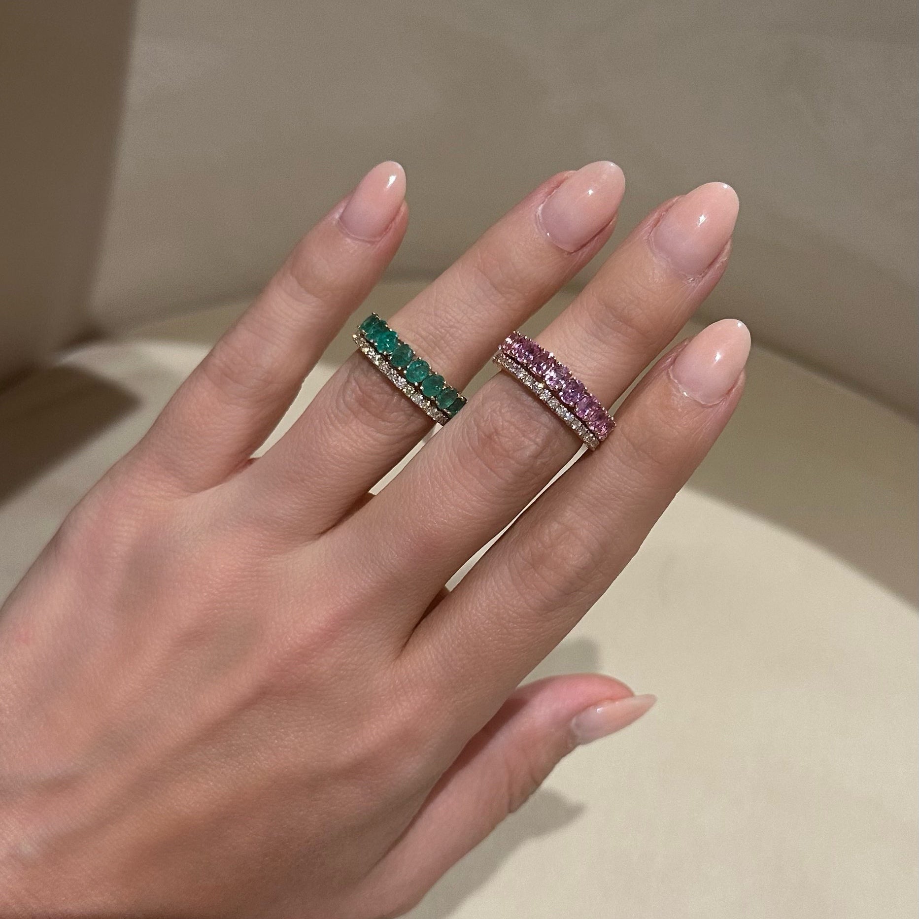 Anillo Flexible con Diamantes