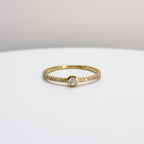 Anillo de Labradorita con Diamantes