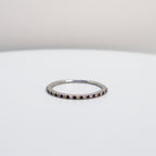 Anillo de Zafiros con Diamantes