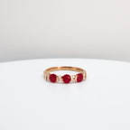 Anillo de Rubi con Diamantes