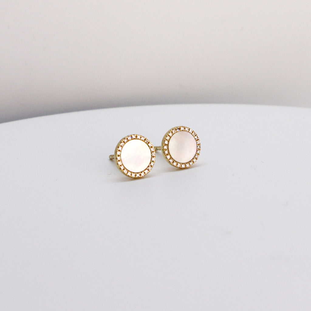 Aretes de Madre Perla con Diamantes
