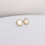 Aretes de Madre Perla con Diamantes