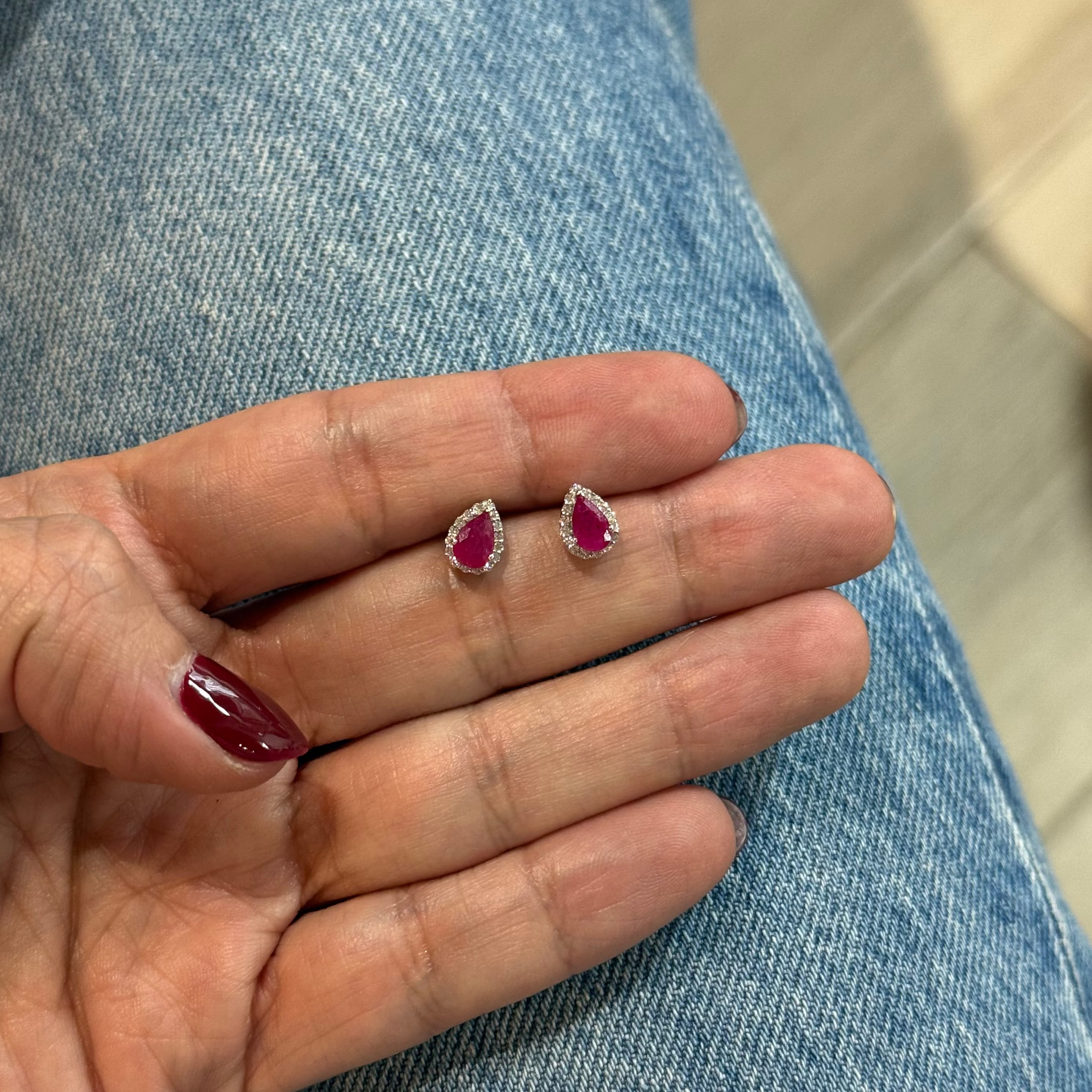 Aretes de Rubí Gota