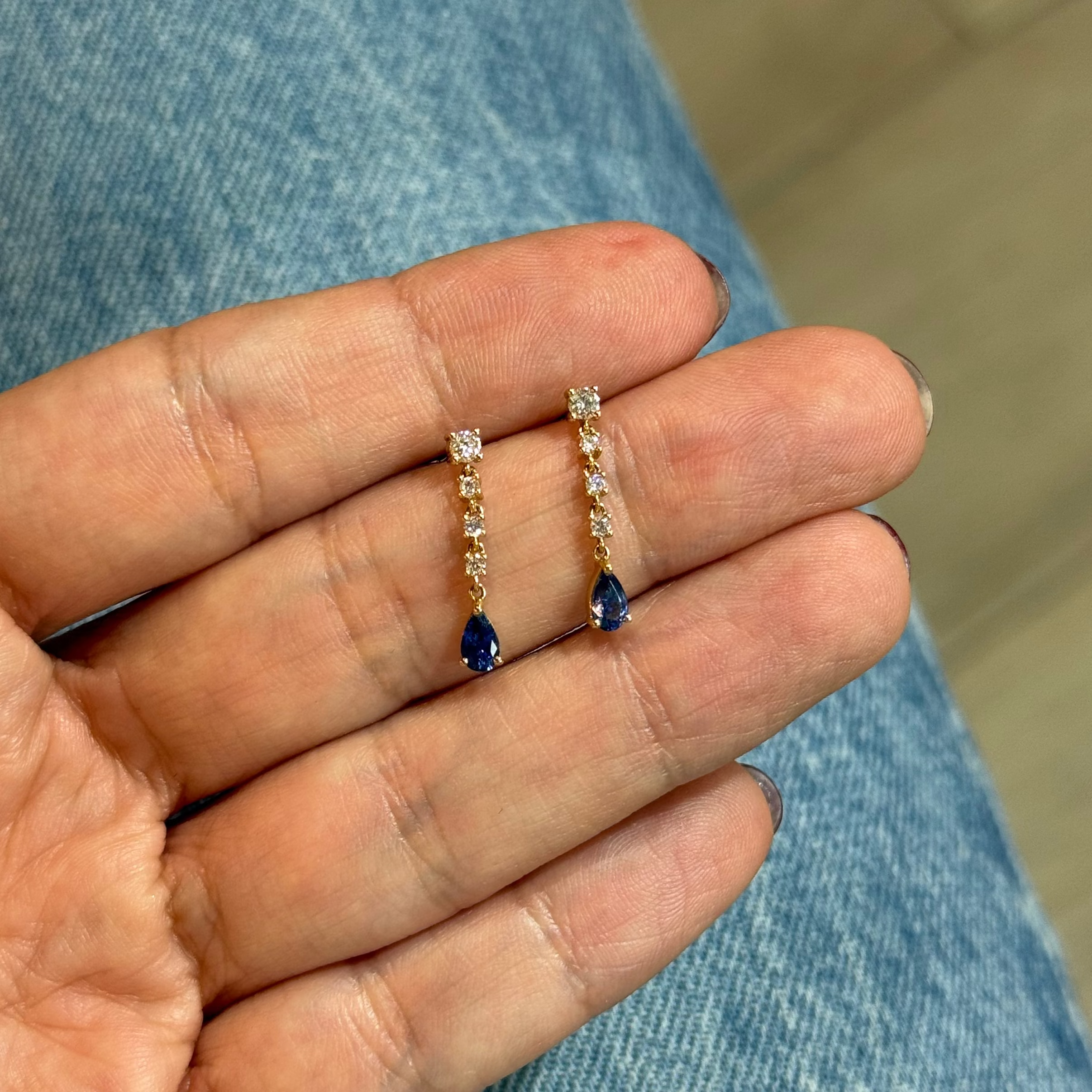 Aretes de Zafiro Largos con Diamantes