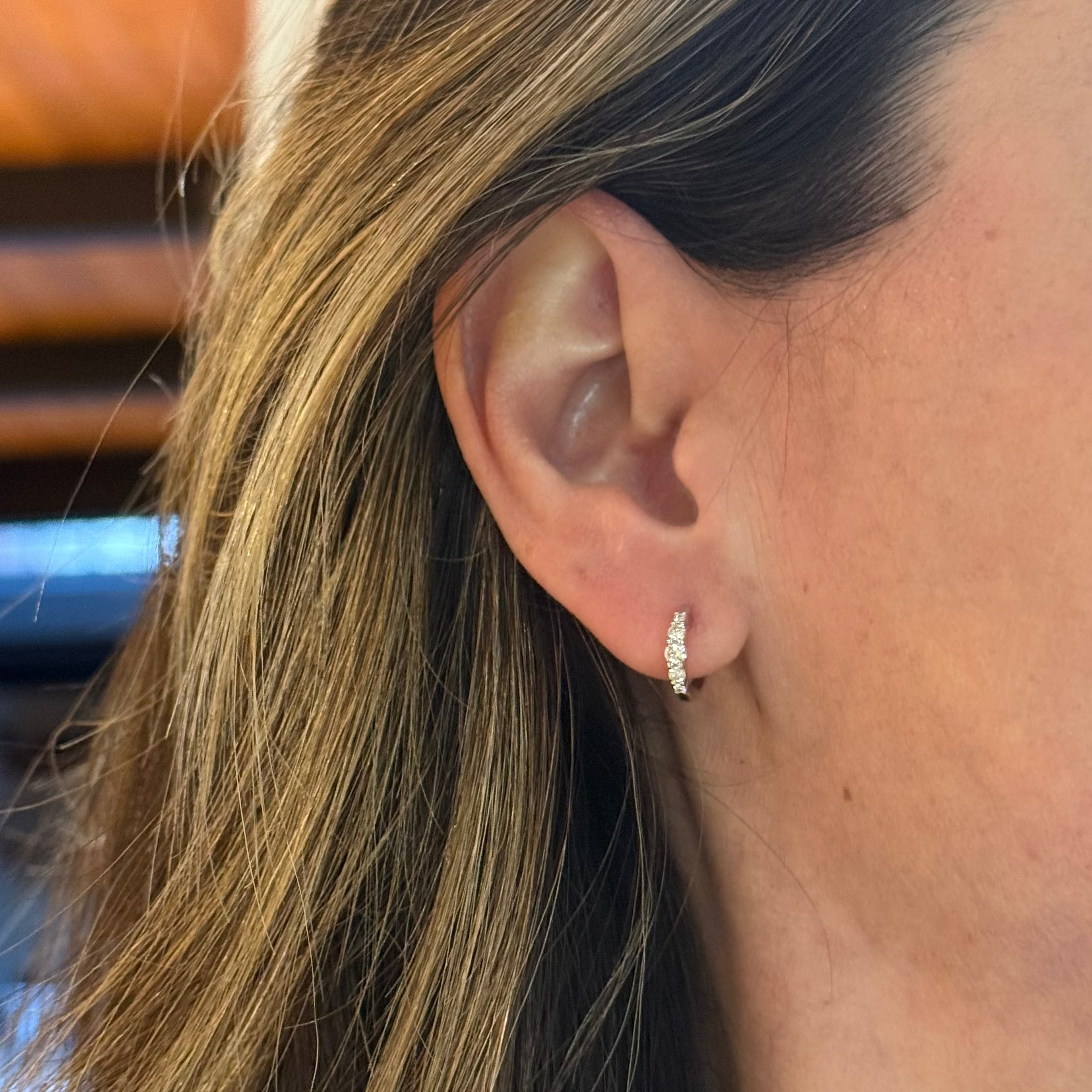 Huggies de Diamantes