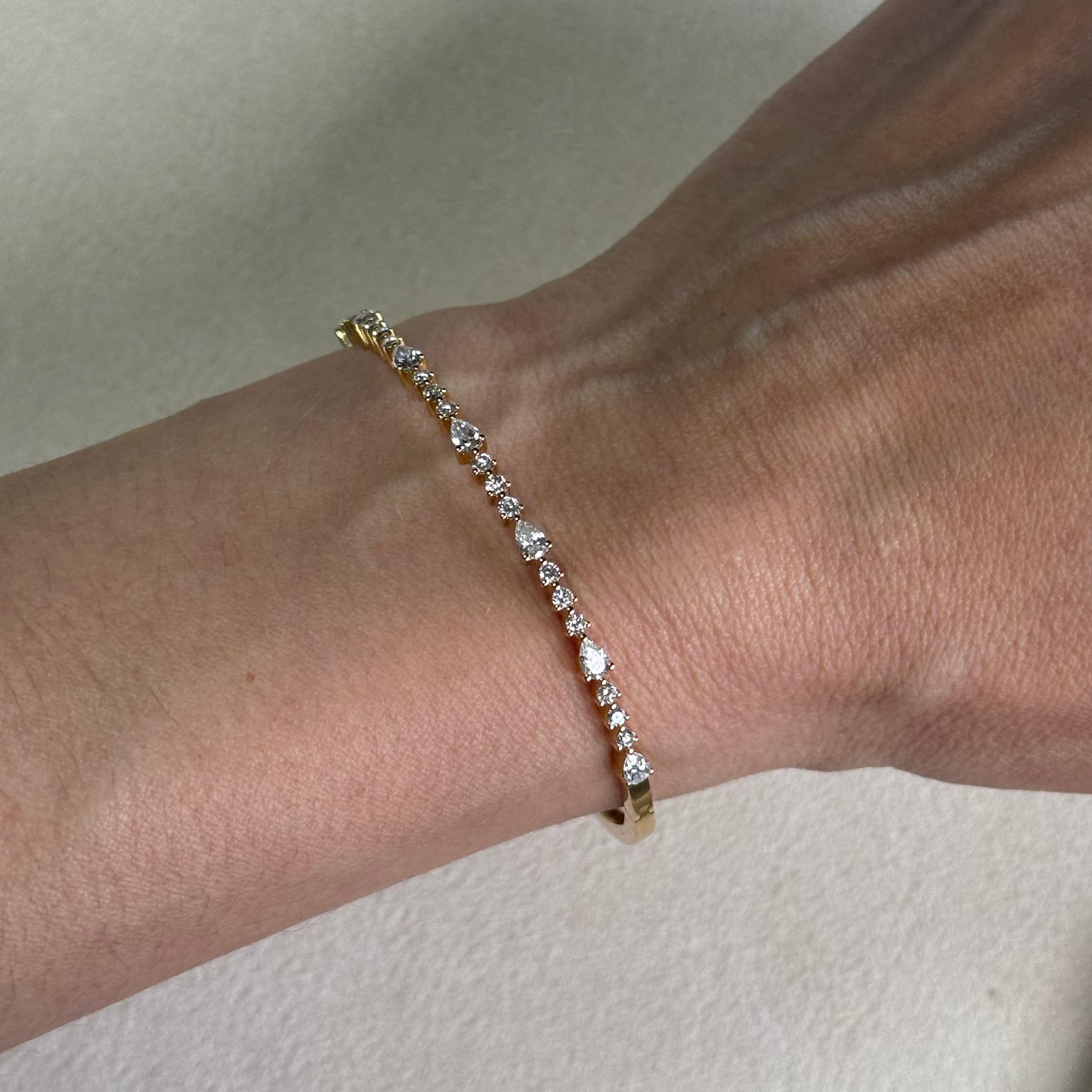 Bangle de Diamantes