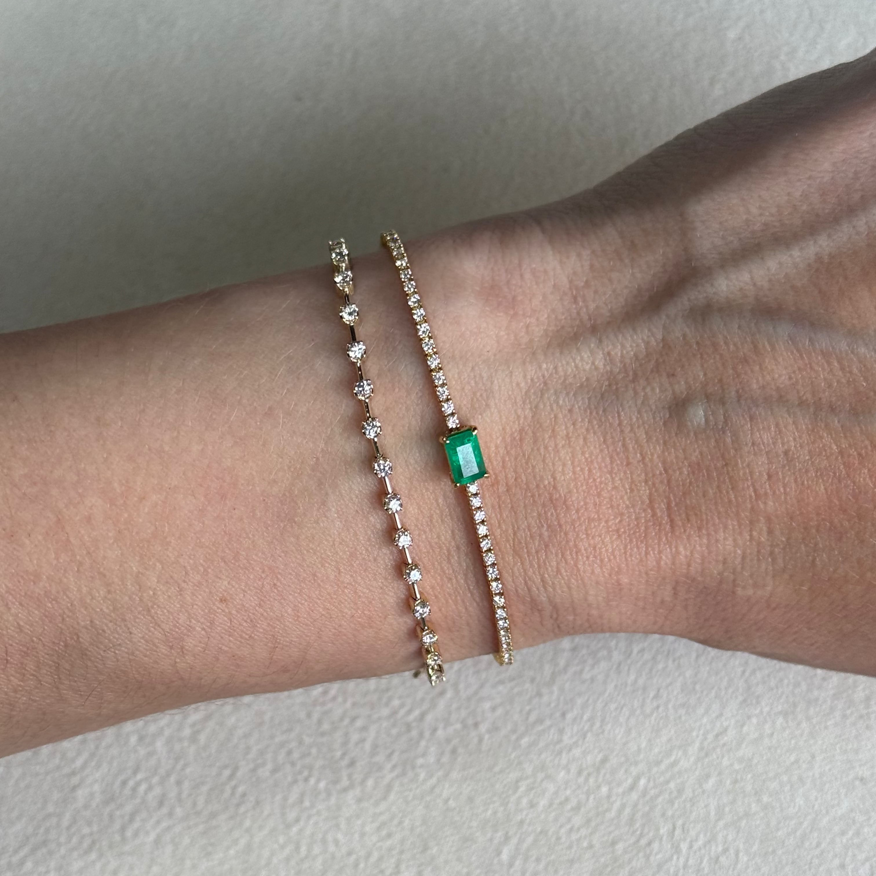 Pulsera de Diamantes con Esmeralda