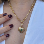 Charm de Corazon con Diamantes y Esmeralda