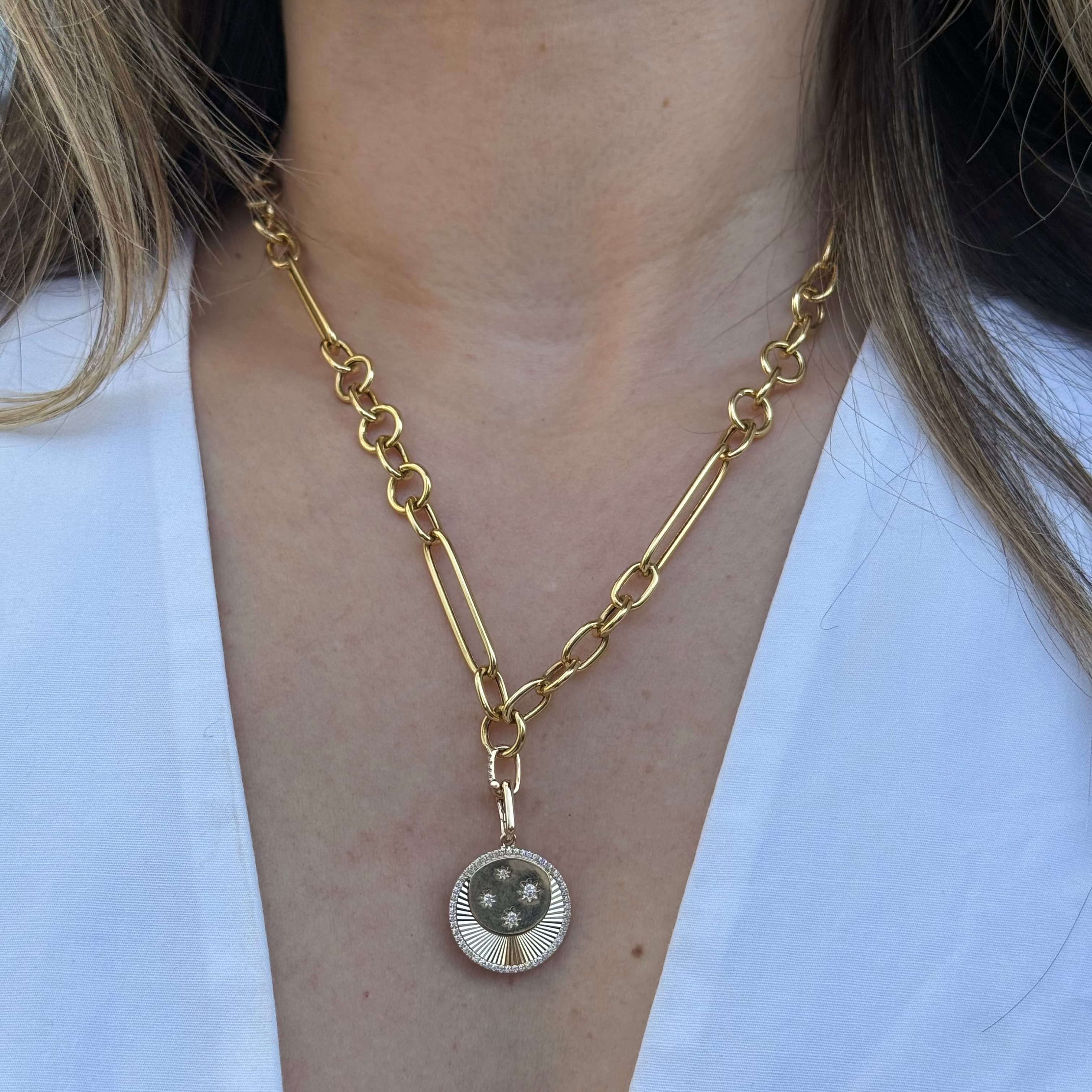 Charm de Luna y Estrellas con Diamantes
