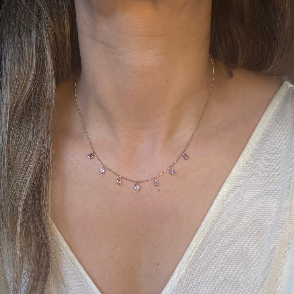 Collar con Zafiros Morados