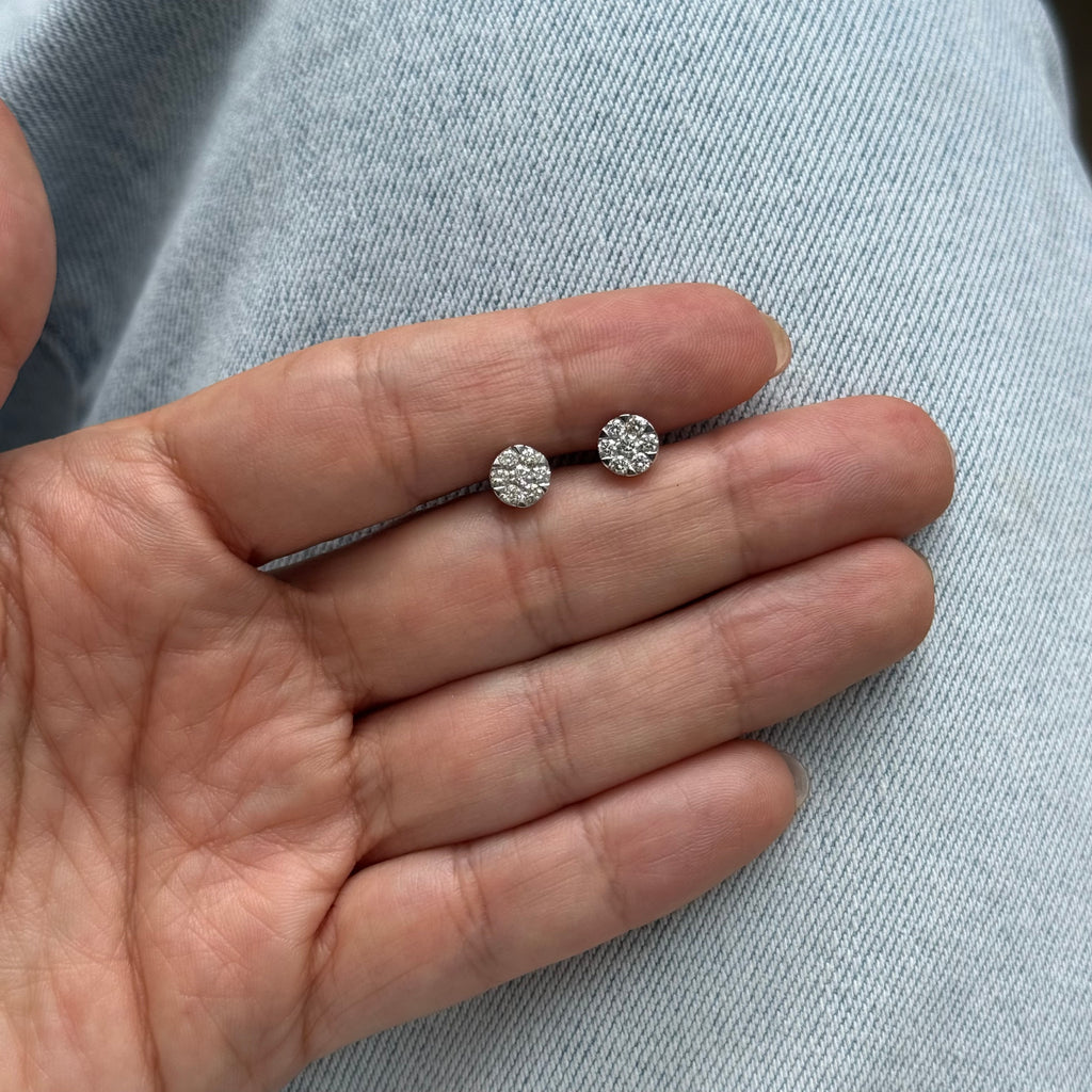 Studs de Diamantes 18k