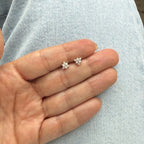 Studs de Perlas con Diamantes